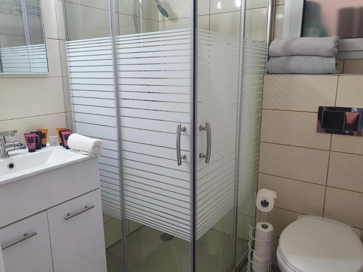 Viktoria Apartamento